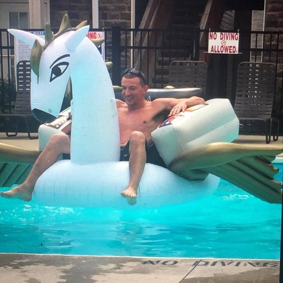 Meet your Posher, James - Picture 1 of 1